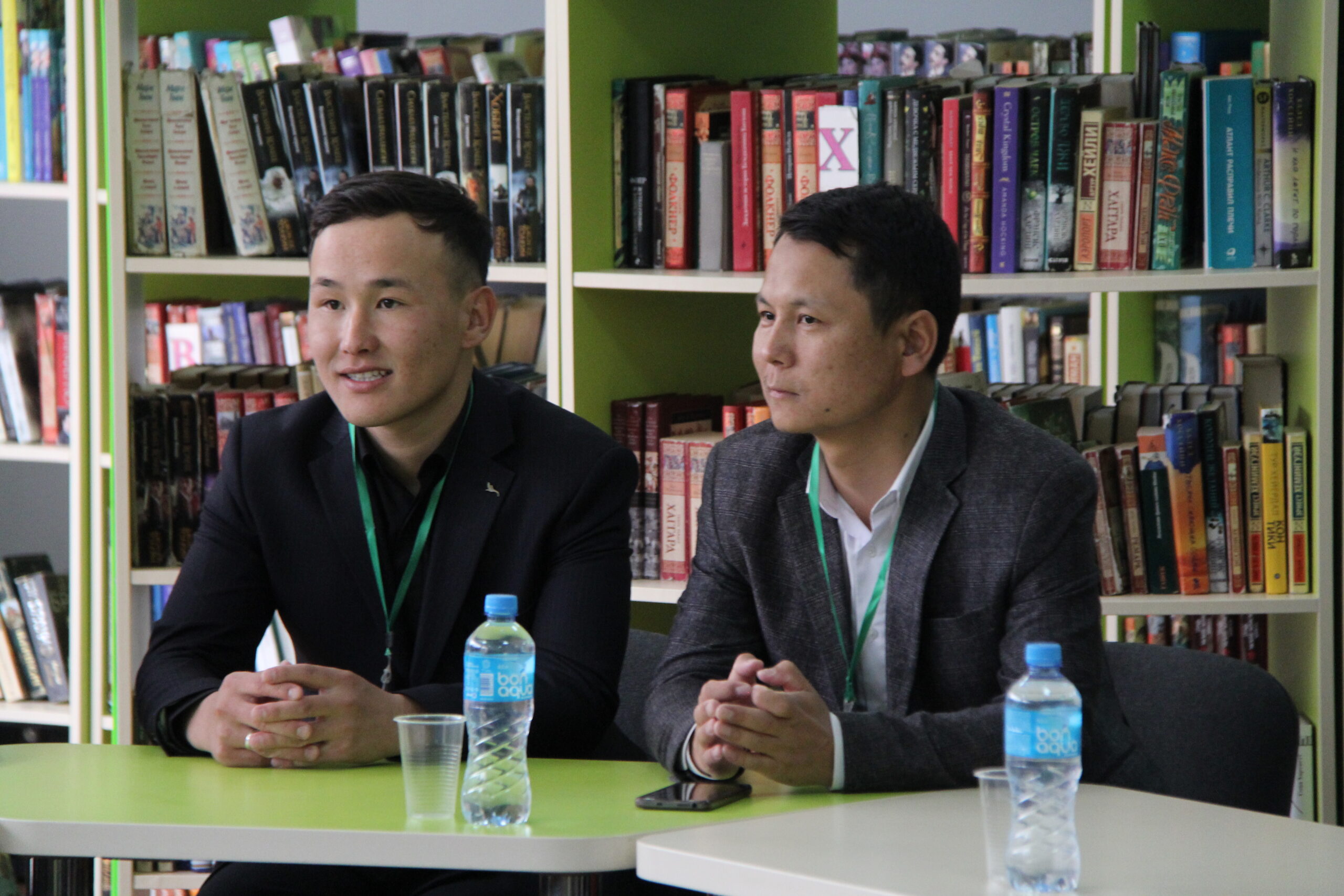 Подробнее о статье Кызылординские интеллектуалы встретились с поэтами-айтыскерами