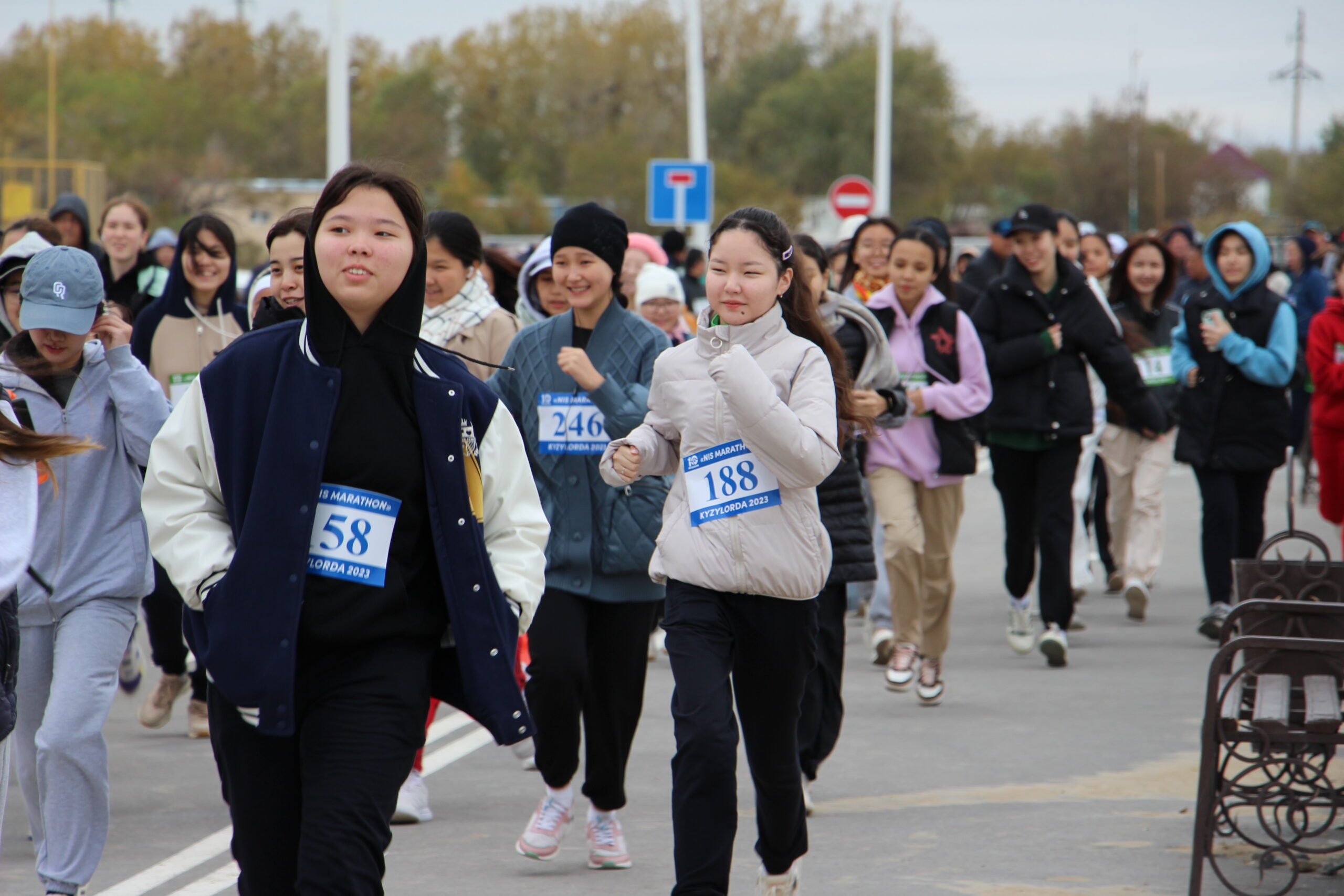 Read more about the article NIS Marathon: өзен жағалауында көпшілікпен жүгіру